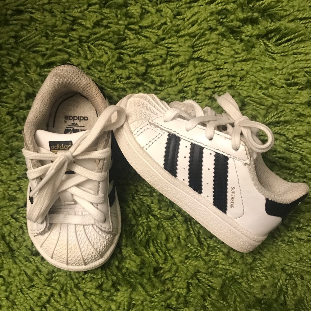 Adidas superstar toddler